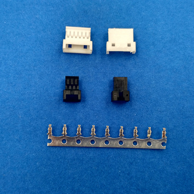 Carcasa de conector de alambre de 250V para contactos de latón equivalentes de 1.25 mm de altura