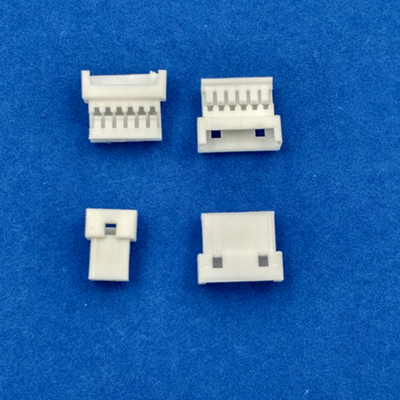 Carcasa de conector de alambre de 250V para contactos de latón equivalentes de 1.25 mm de altura